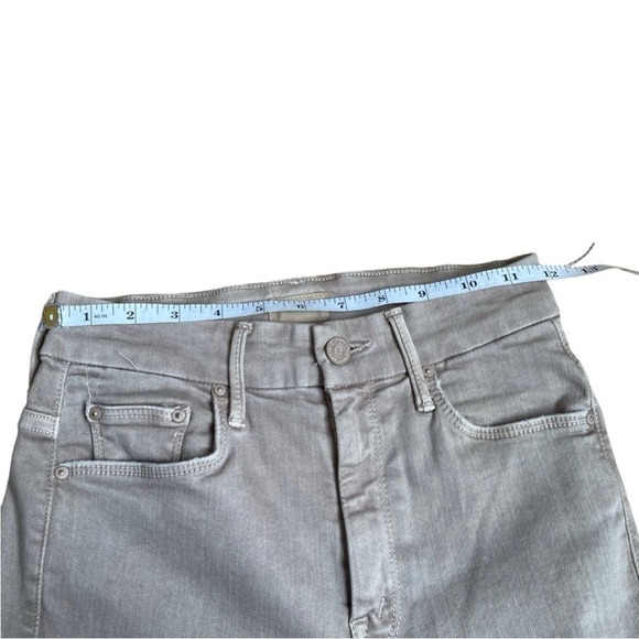 MOTHER High Waisted Looker Ankle Fray Wash Khaki Pants
Size 23 (measures to 24) - Picture 11 of 15